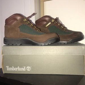 NWT Timberland Boots